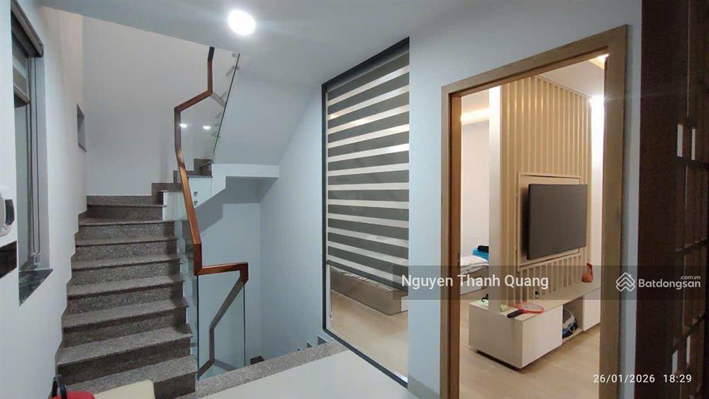Nhà khu bàn cờ gần chợ gần biển nha trang 69m2 ngang 7m mới đẹp đường ô tô 7,7 tỷ