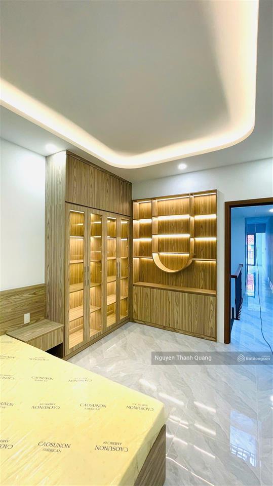Nhà gần biển 9,150 tỷ 2 tầng 3 phòng ngủ thiết kế hiện đại hẽm 4m thông ô tô
