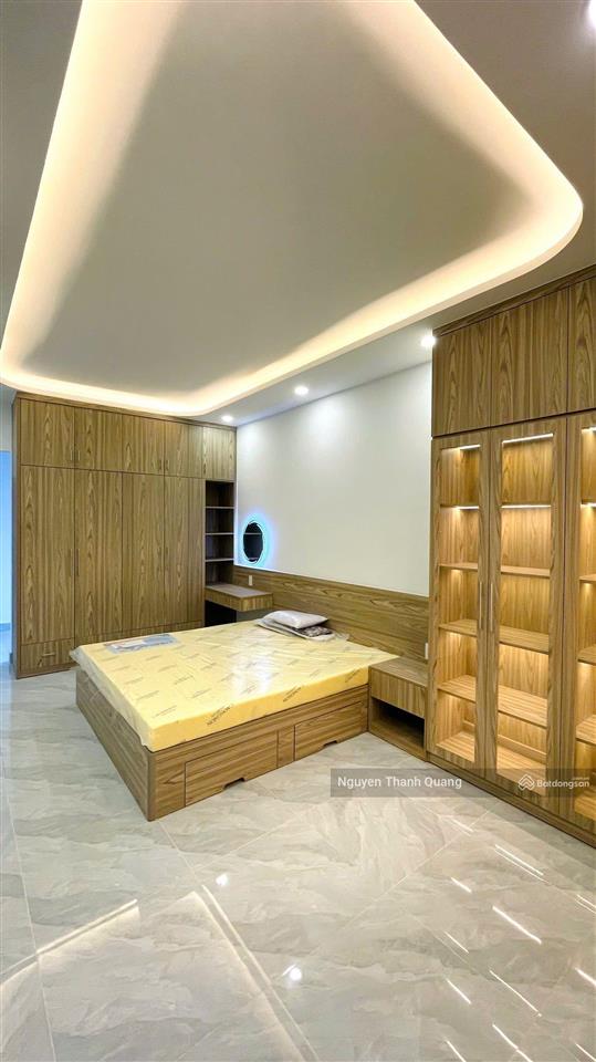 Nhà gần biển 9,150 tỷ 2 tầng 3 phòng ngủ thiết kế hiện đại hẽm 4m thông ô tô