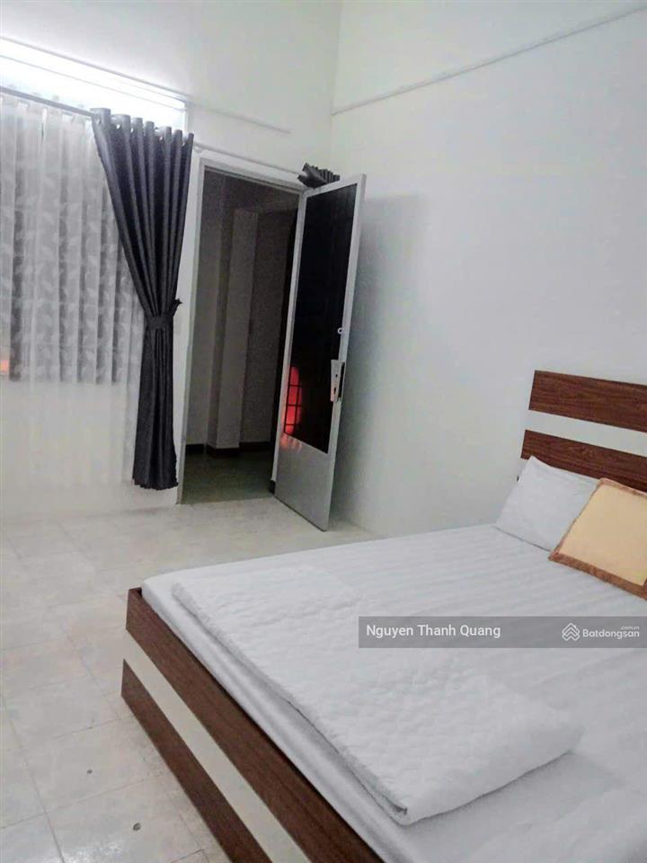 Khách sạn 5 tầng 15 phòng mặt đường hoàng diệu 20m  cách biển 500m  17 tỷ  124m2 ngang 5,84m