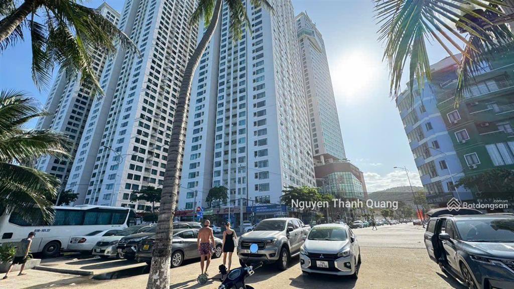 Nhà góc 2 mặt đường kinh doanh ngay bãi tắm hòn chồng 15,5 tỷ  cho thuê dòng tiền 30tr mỗi tháng