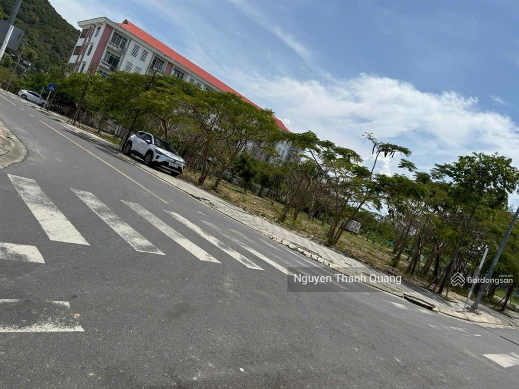Đất 100m2 ngang 5m 4,2 tỷ ngay biển tttp phía bắc nha trang gần chợ vĩnh hải , đại học nha trang