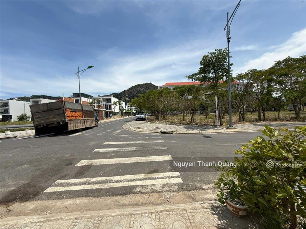 Đất 100m2 ngang 5m 4,2 tỷ ngay biển tttp phía bắc nha trang gần chợ vĩnh hải , đại học nha trang