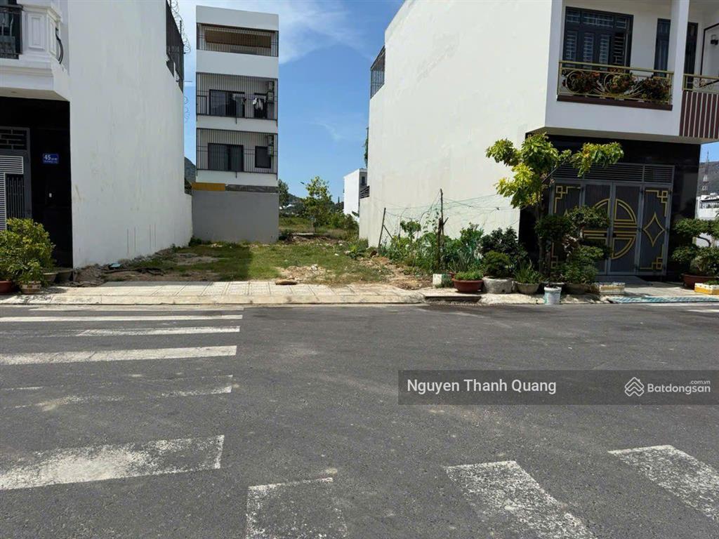 Đất 100m2 ngang 5m 4,2 tỷ ngay biển tttp phía bắc nha trang gần chợ vĩnh hải , đại học nha trang