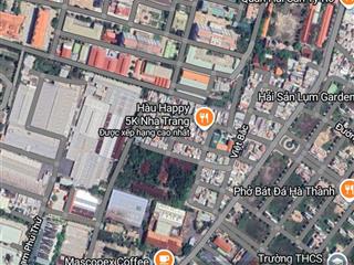 Homestay 171m2 ngang 7m  nhà vườn ngay cạnh biển tttp nha trang