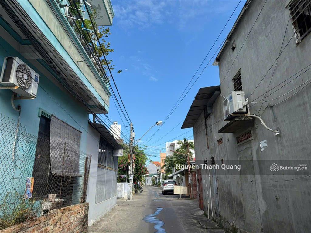 Homestay 171m2 ngang 7m  nhà vườn ngay cạnh biển tttp nha trang