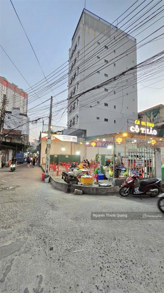 Toà nhà mới 9 tầng 22 căn hộ riêng biệt giáp cạnh bãi tắm hòn chồng  thang máy, pccc đầy đủ 29 tỷ