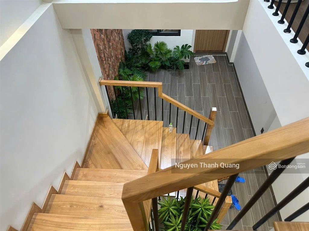 Nhà tttp nha trang dòng tiền 25tr mỗi tháng, 3 phòng ngủ 4wc 10,5 tỷ