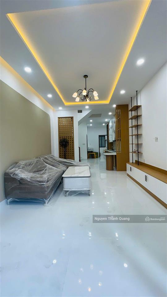 Nhà 3 tầng cách biển 600m giá 5,8 tỷ