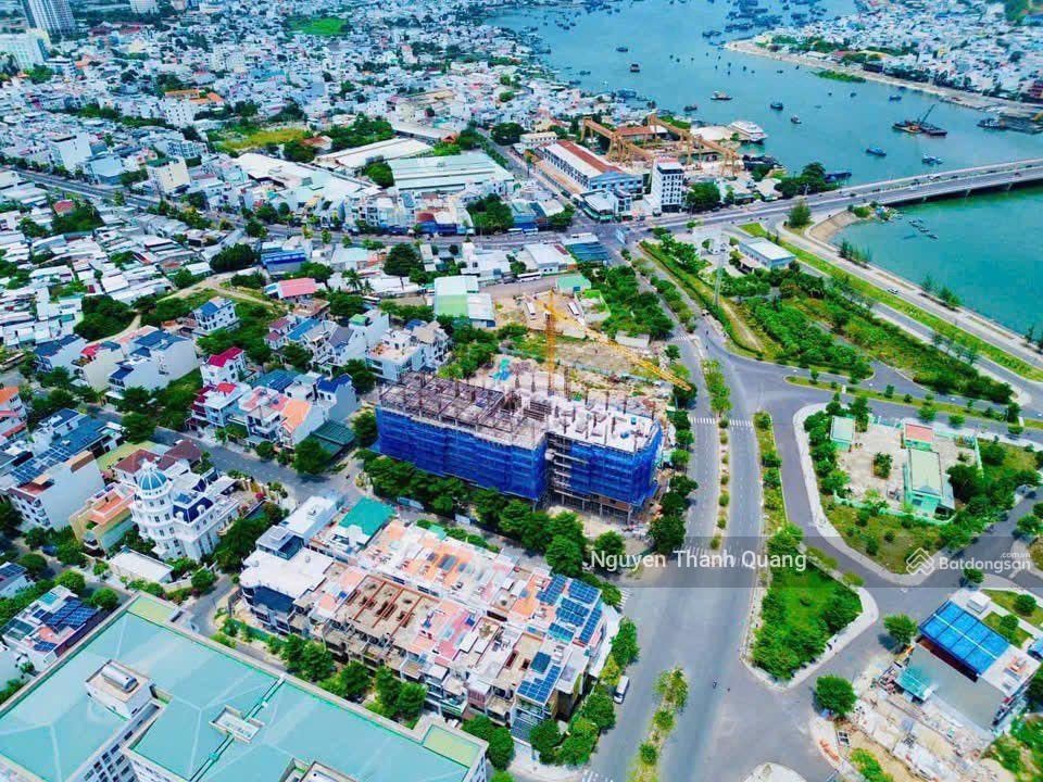 Căn góc view sông pháo hoa 3 phòng ngủ 2 vệ sinh mới bàn giao chung cư ccu1 nam nha trang