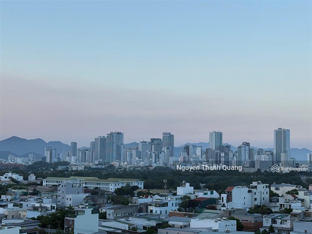 Căn hộ 3 phòng ngủ hiếm đẹp trung tâm nha trang 3,5 tỷ sổ đỏ chuẩn pháp lý