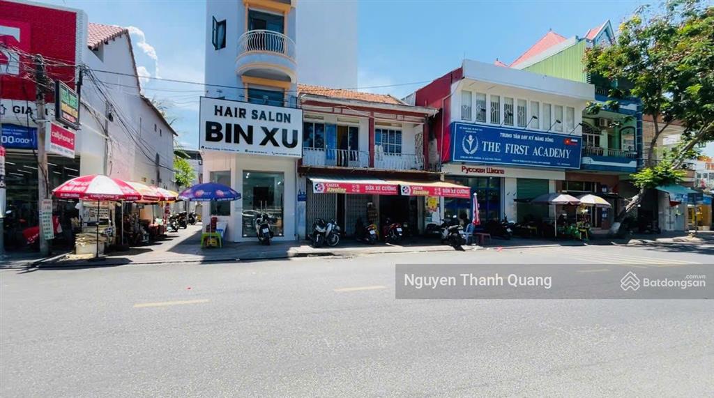 Nhà mặt ngang 7,05m đường kinh doanh ngay biển hòn chồng nha trang