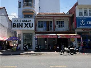 Nhà mặt ngang 7,05m đường kinh doanh ngay biển hòn chồng nha trang