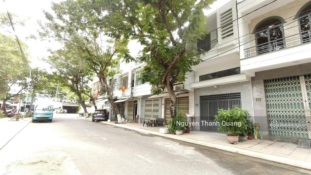 Nhà mặt đường kinh doanh 7,5 tỷ 3 tầng cách biển 2km mặt đường nhựa 13m cho thuê 15tr/tháng