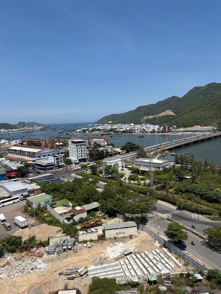 Căn hộ siêu đẹp phường nam nha trang  view ngắm pháo hoa từ khu đô thị charmora city