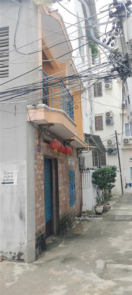 Bán căn nhà cấp 4 2 mặt tiền hẻm rộng 3m, nằm tại hẻm hoàng hoa thám, cách đường chính chỉ 40m