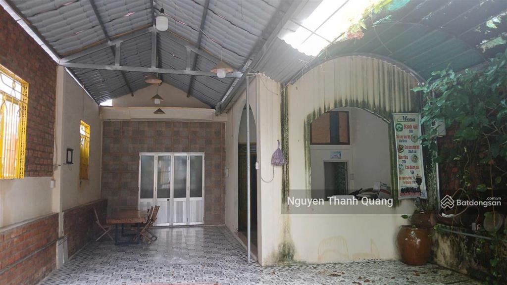 Nhà cấp 4 cách biển nha trang 170m tặng nhà có 3pn 4wc 142m2 14 tỷ