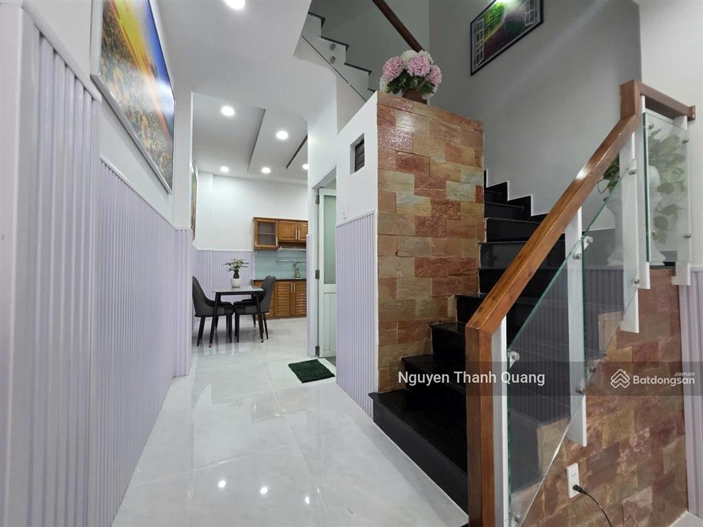 Nhà thiết kế đẹp nha trang mặt đường vùng lõi trung tâm 9,790 tỷ
