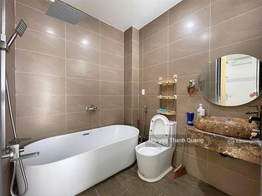 Nhà phố nha trang mặt tiền đường lê hồng phong  phù hợp vừa ở vừa kinh doanh