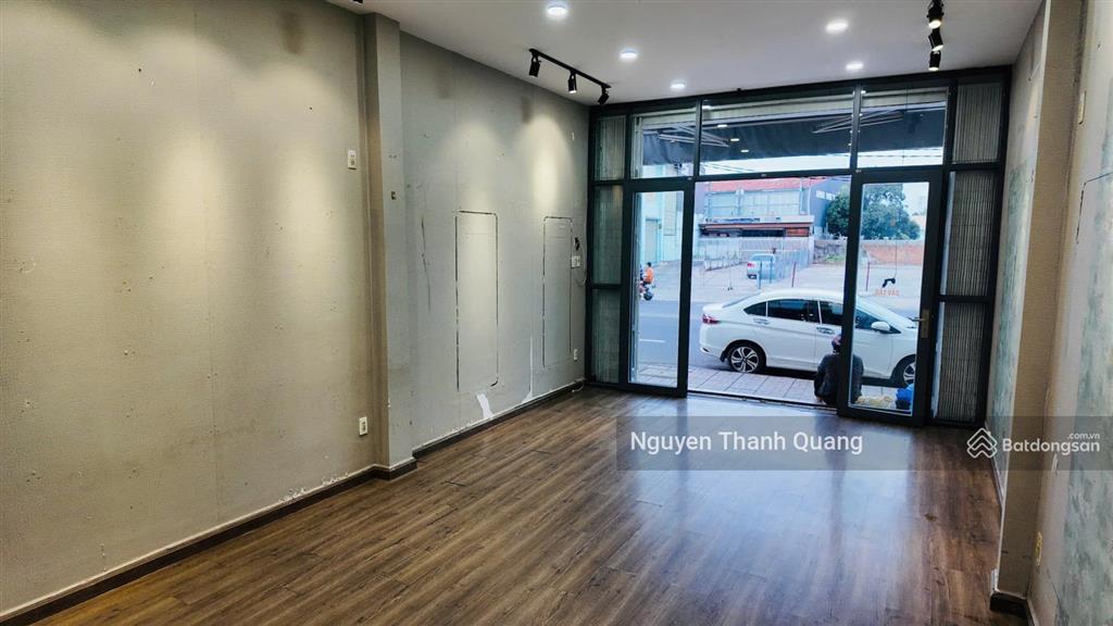 Bán căn nhà đường lê hồng phong tặng bản vẽ thiết kế cải tạo, view trực diện ra biển