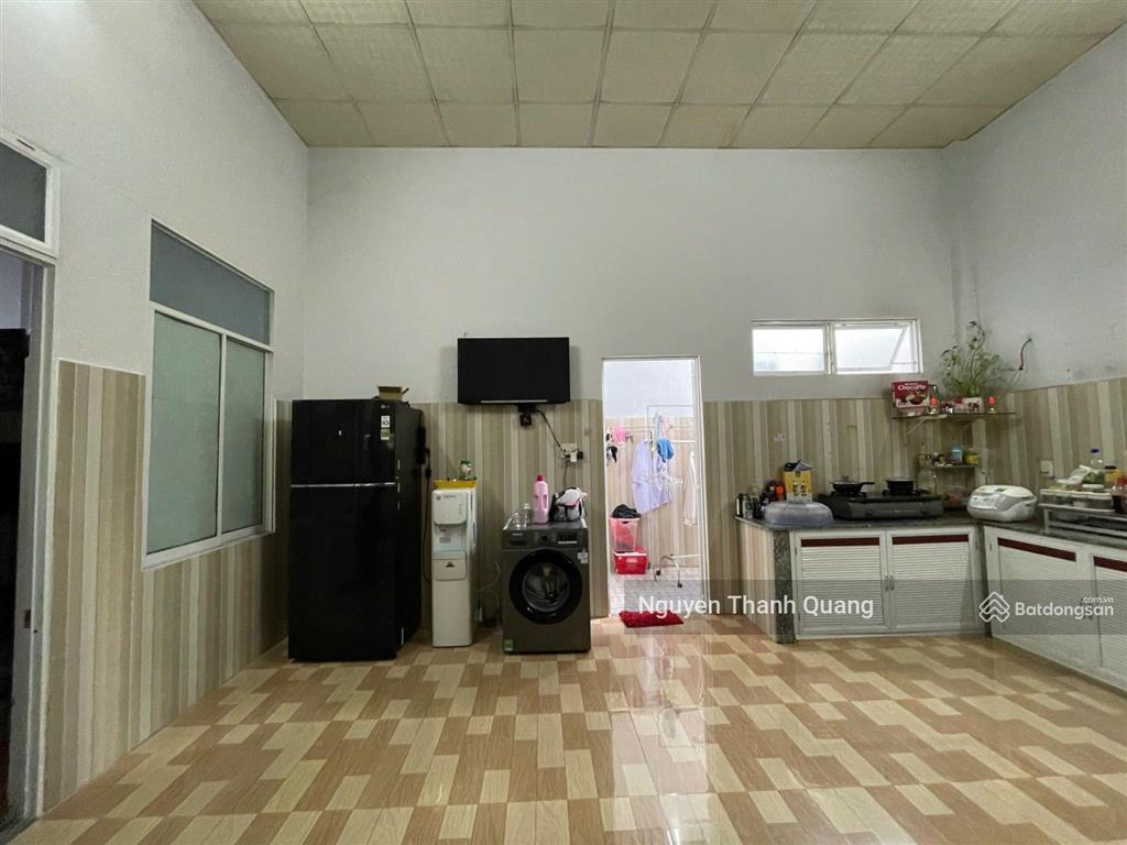 147.6m2 ngang 10m có nhà cách biển nha trang 900m đất ở đô thị