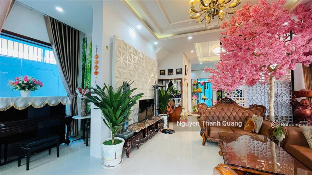 Biệt thự kdt phước long có sổ và có thang máy