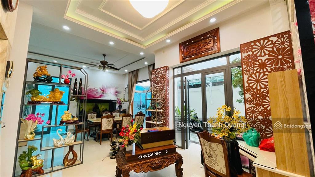 Biệt thự kdt phước long có sổ và có thang máy
