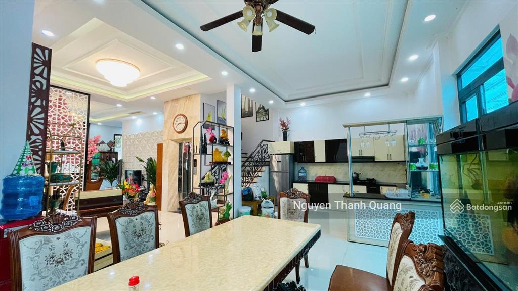 Biệt thự kdt phước long có sổ và có thang máy
