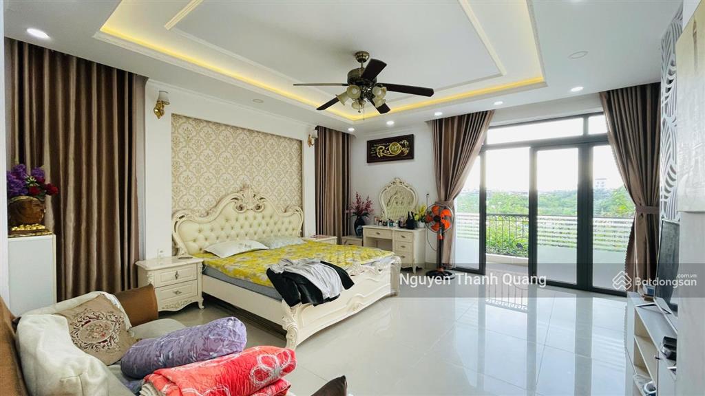 Biệt thự kdt phước long có sổ và có thang máy