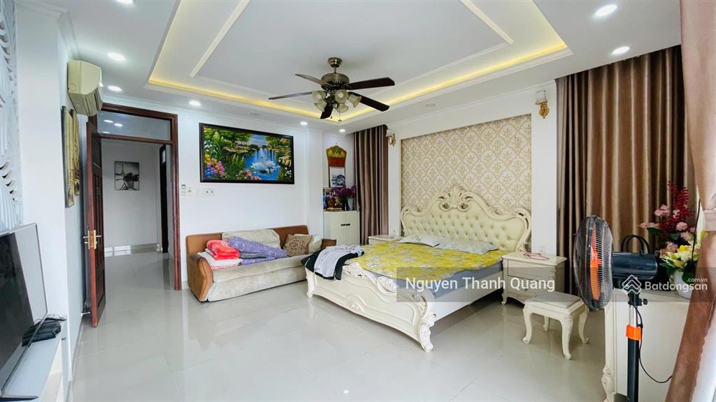 Biệt thự kdt phước long có sổ và có thang máy