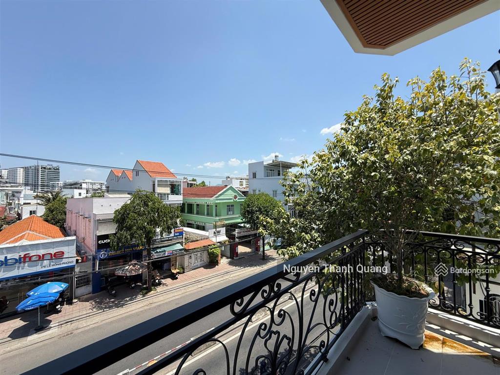 Nhà phố 2 mặt tiền trung tâm nha trang đẹp như villa, chỉ 13,9 tỷ