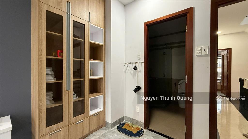 Nhà đẹp 3 tầng kđt vcn phước long đối diện công viên, gần sông quán trường