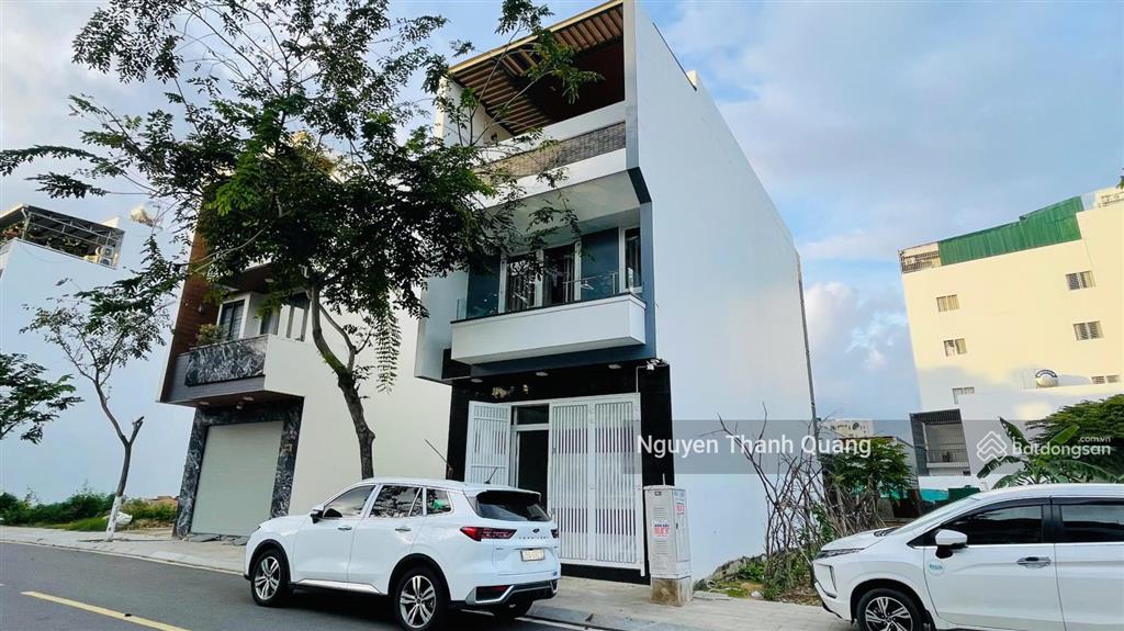 Nhà đẹp 3 tầng kđt vcn phước long đối diện công viên, gần sông quán trường