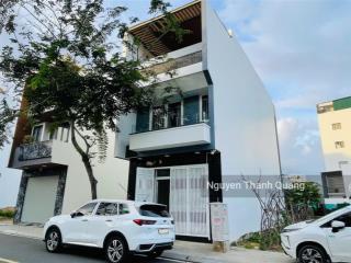 Nhà đẹp 3 tầng kđt vcn phước long  đối diện công viên, gần sông quán trường