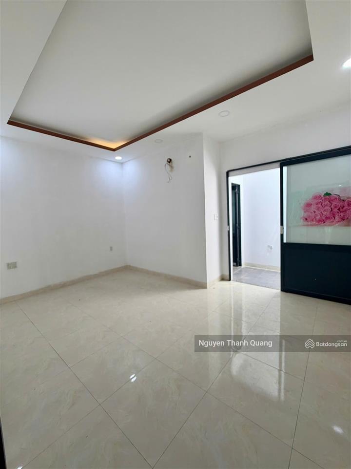 Bán đất tặng nhà cấp 4 còn ở tốt đồng thời giảm 400 triệu. đất gần kdt vcn, quy hoạch đường 12m