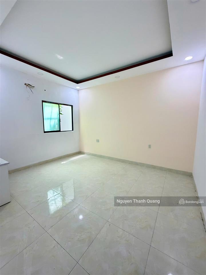 Bán đất tặng nhà cấp 4 còn ở tốt đồng thời giảm 400 triệu. đất gần kdt vcn, quy hoạch đường 12m