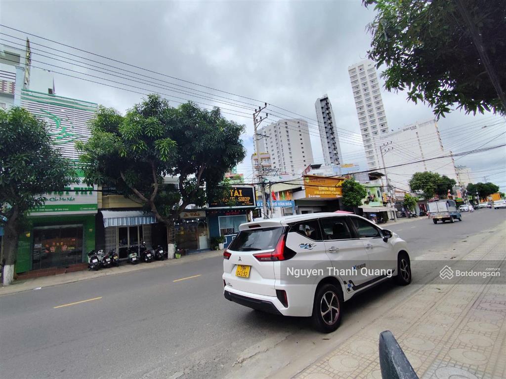 Nhà ngay biển nha trang trung tâm kinh doanh nhộn nhịp 18 tỷ