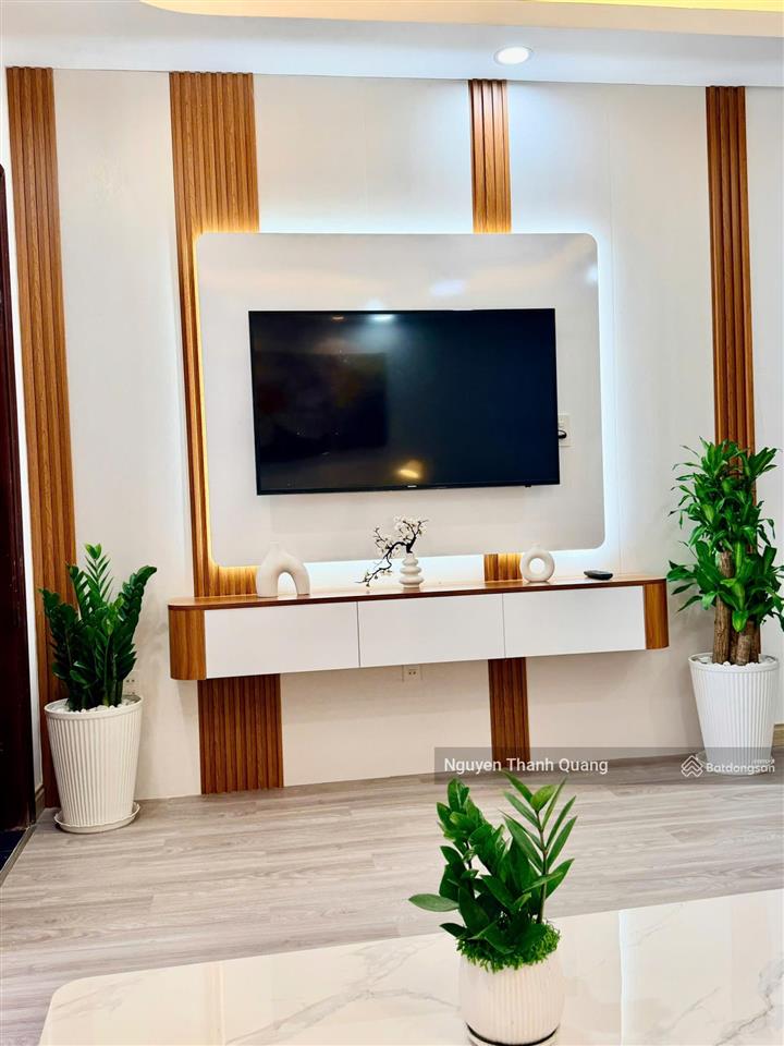 Căn hộ ct7  tầng 6 vĩnh điềm trung. cửa chính đông nam thoáng mát cả ngày