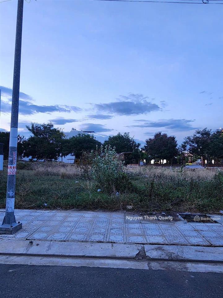 Đất khu đô thị tttp nha trang có sổ 8 tỷ  90m