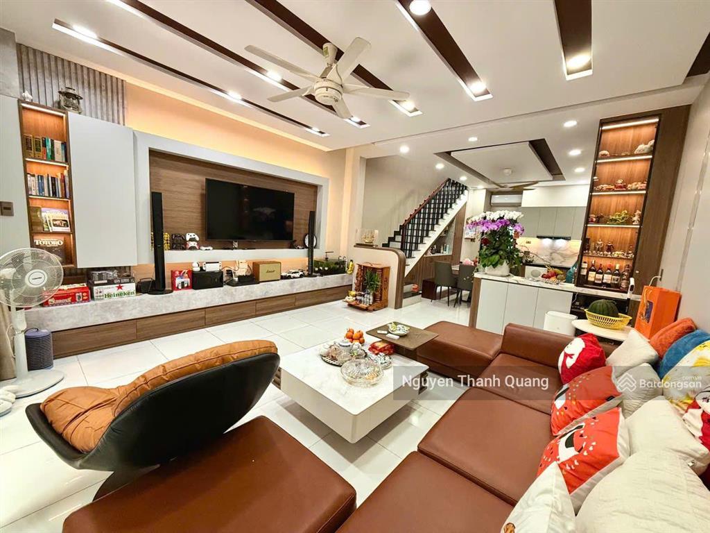Bán nhà đã có sổ 3 tầng đường số 8 khu đô thị lê hồng phong 1, phước hải, nha trang