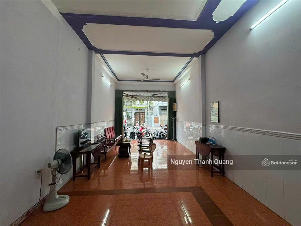 Nhà mặt đường trung tâm thành phố nha trang 10,5 tỷ