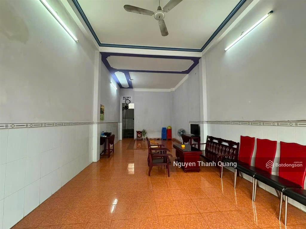 Nhà mặt đường trung tâm thành phố nha trang 10,5 tỷ