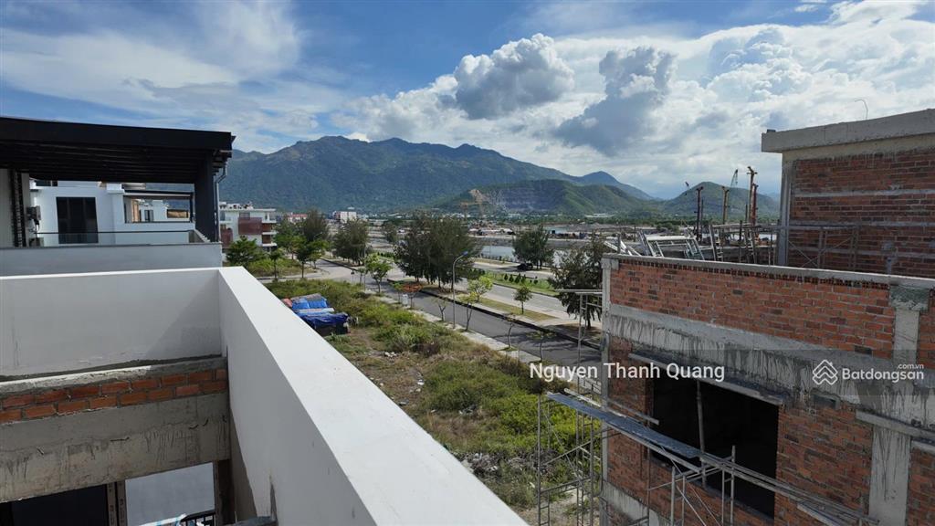 Biệt thự 300m2  23 tỷ đẳng cấp nha trang