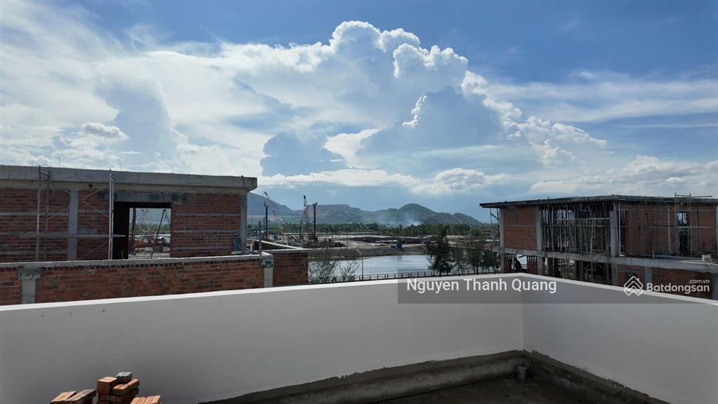 Biệt thự 300m2  23 tỷ đẳng cấp nha trang