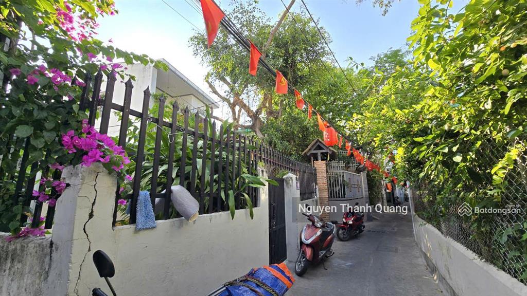 Nhà phước long, nha trang 6.8m ngang