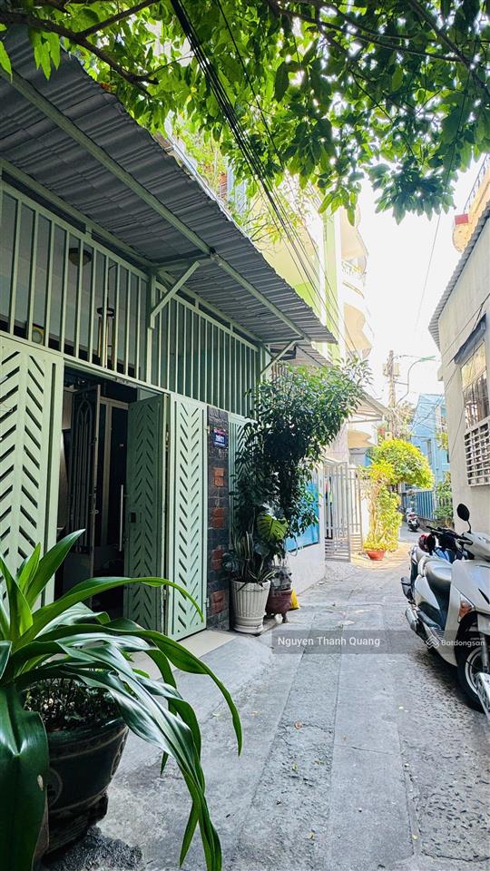 Nhà 3 tầng hẻm ô tô đường nguyễn thị minh khai.
cách bãi tắm biển trần phú hơn 1km