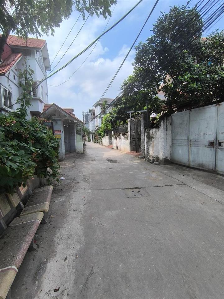 Bán đất ngọc thuỵ  53m2  mt 4.3m  ô tô vào đất