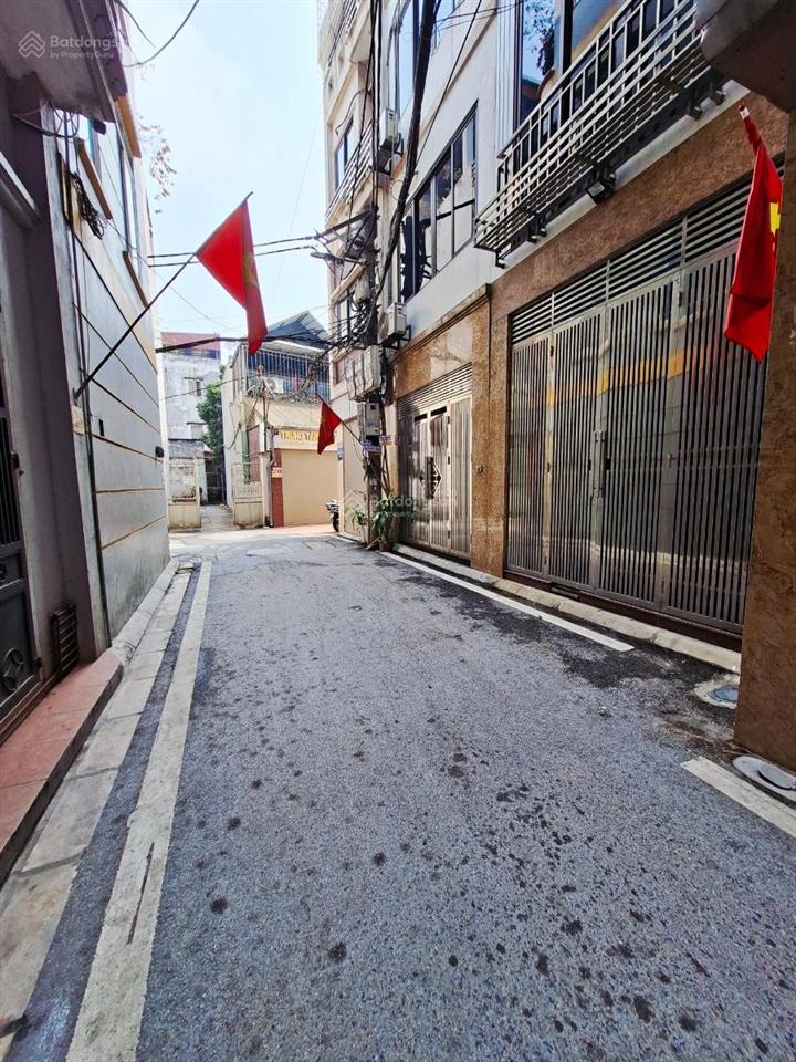 Bán nhà phúc lợi  ô tô qua nhà  30m2  5 tầng  4.5 tỷ