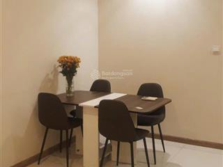 Cho thuê căn hộ 2 phòng ngủ 2wc chung cư vinhomes central park, phường thạnh mỹ tây