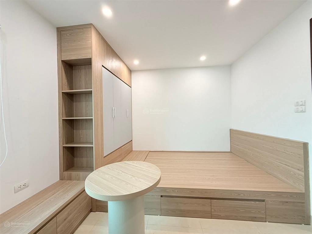 Bán nhà dòng tiền ngõ nghĩa lộ hơn 700tr/năm, 7t thang máy10 phòng kk full đồ, vf3 đỗ cửa, hơn 12tỷ